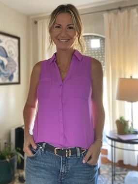 Express Sleeveless Collared Button-Front Camisole - Magenta